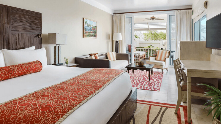 Anthurium Pool Suites